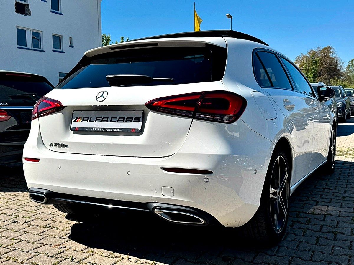 Mercedes-Benz A 250 e DCT/PANO/VOLL SHEFT/STHZ/360CAM foto 4