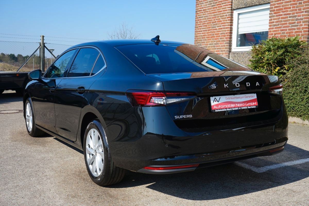 Fahrzeugabbildung SKODA Superb Lim. 1.5 TSI mHEV 110kW Selection