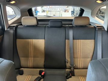 BMW X1 18 d xDrive *Navi*Pano*BiXenon*AHK*