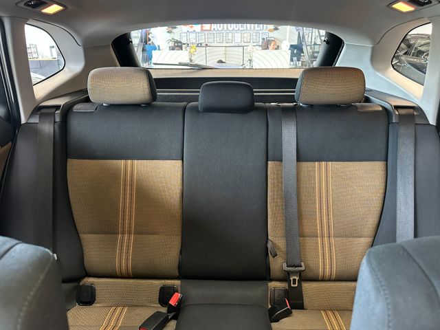 BMW X1 18 d xDrive *Navi*Pano*BiXenon*AHK*