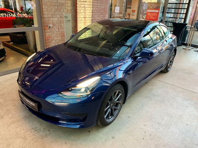 Tesla Model 3 Standard Range Modell 2022 1.Hand/Unfall