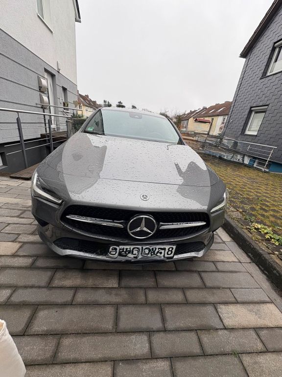 Image of Mercedes-Benz CLA 200
