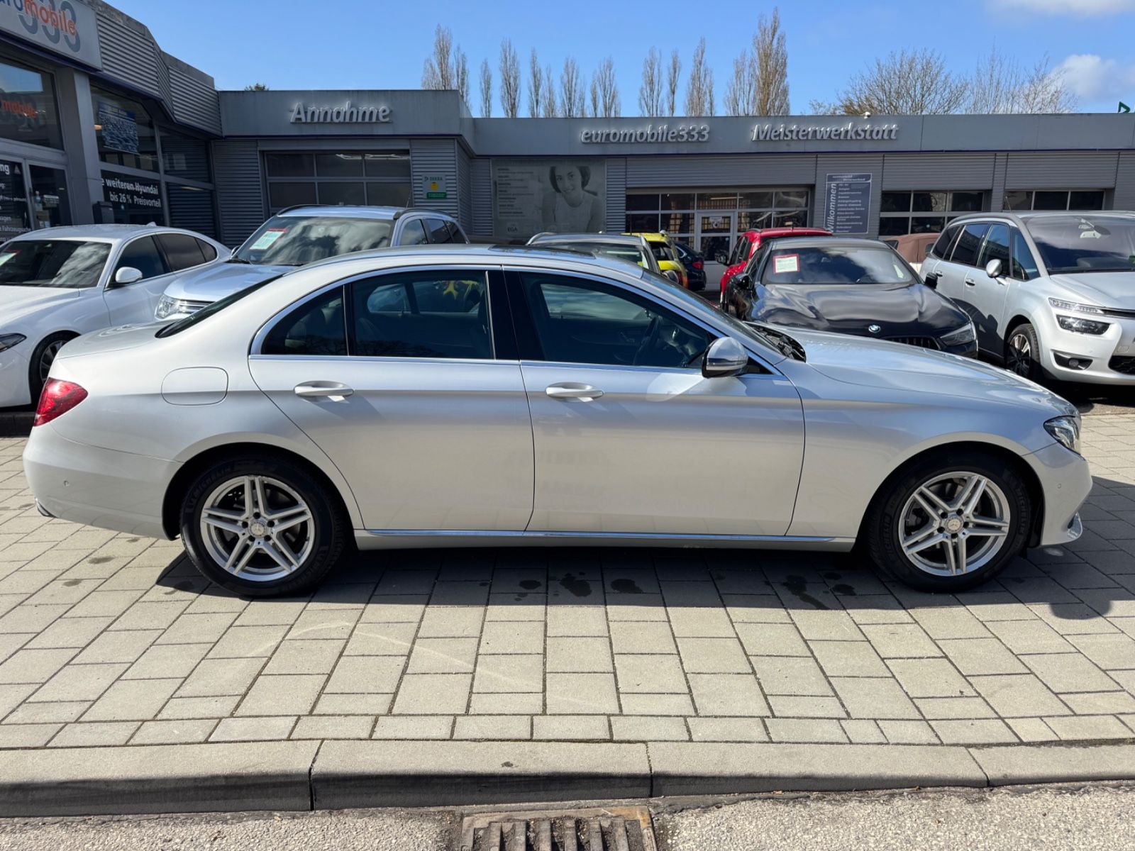 Limousine E 220d*78tkm*Kamera*SitzHZ*Spurh.ass.*
