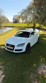 Audi TT Coupe 3.2 S tronic quattro - VR6 Motor - Audi TT in Augsburg