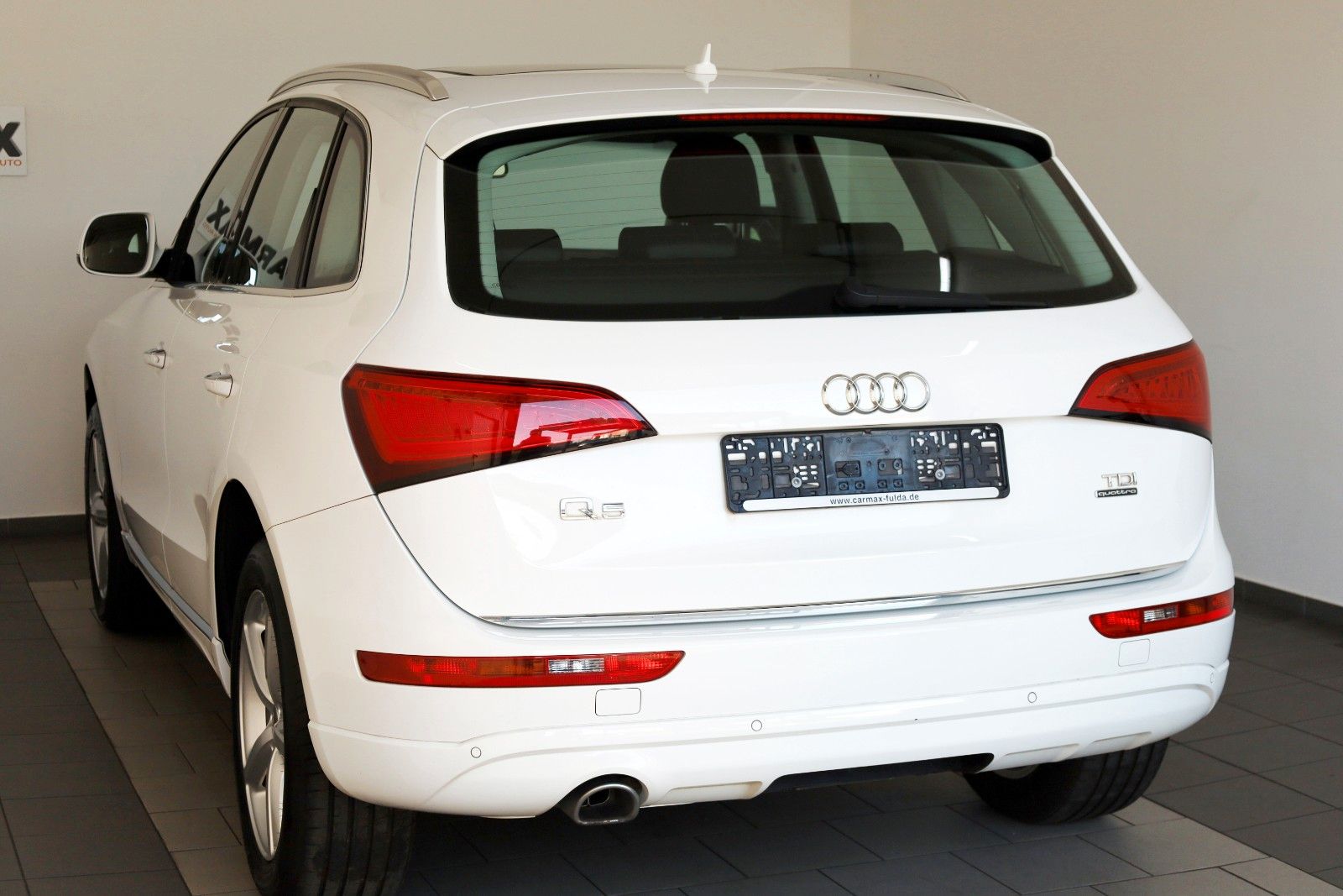 Fahrzeugabbildung Audi Q5 2.0 TDI quattro T.Leder,Navi,Xenon,Panorama
