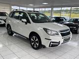 Subaru Forester+AHK+Pano+4x4+Kamera+Sitzheizg+Automatik - Subaru Forester: Auto