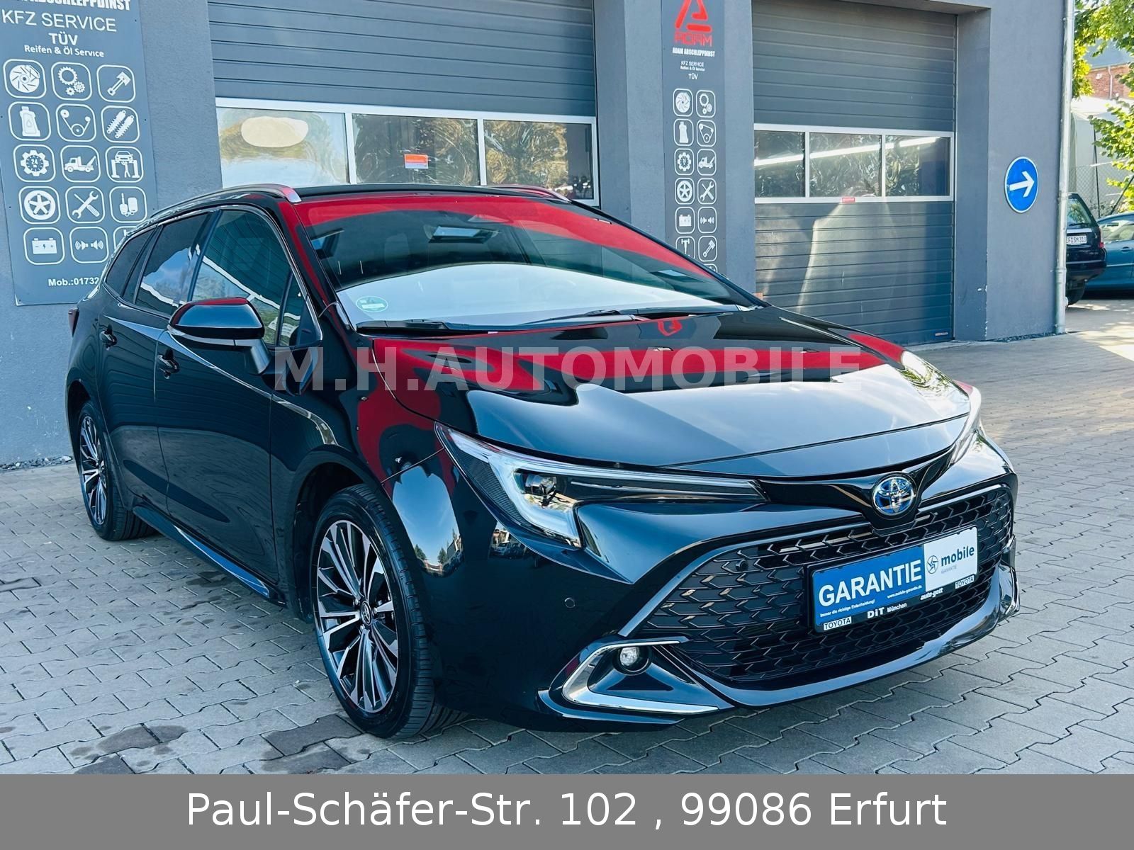 Toyota Corolla Touring Sports Hybrid Team D