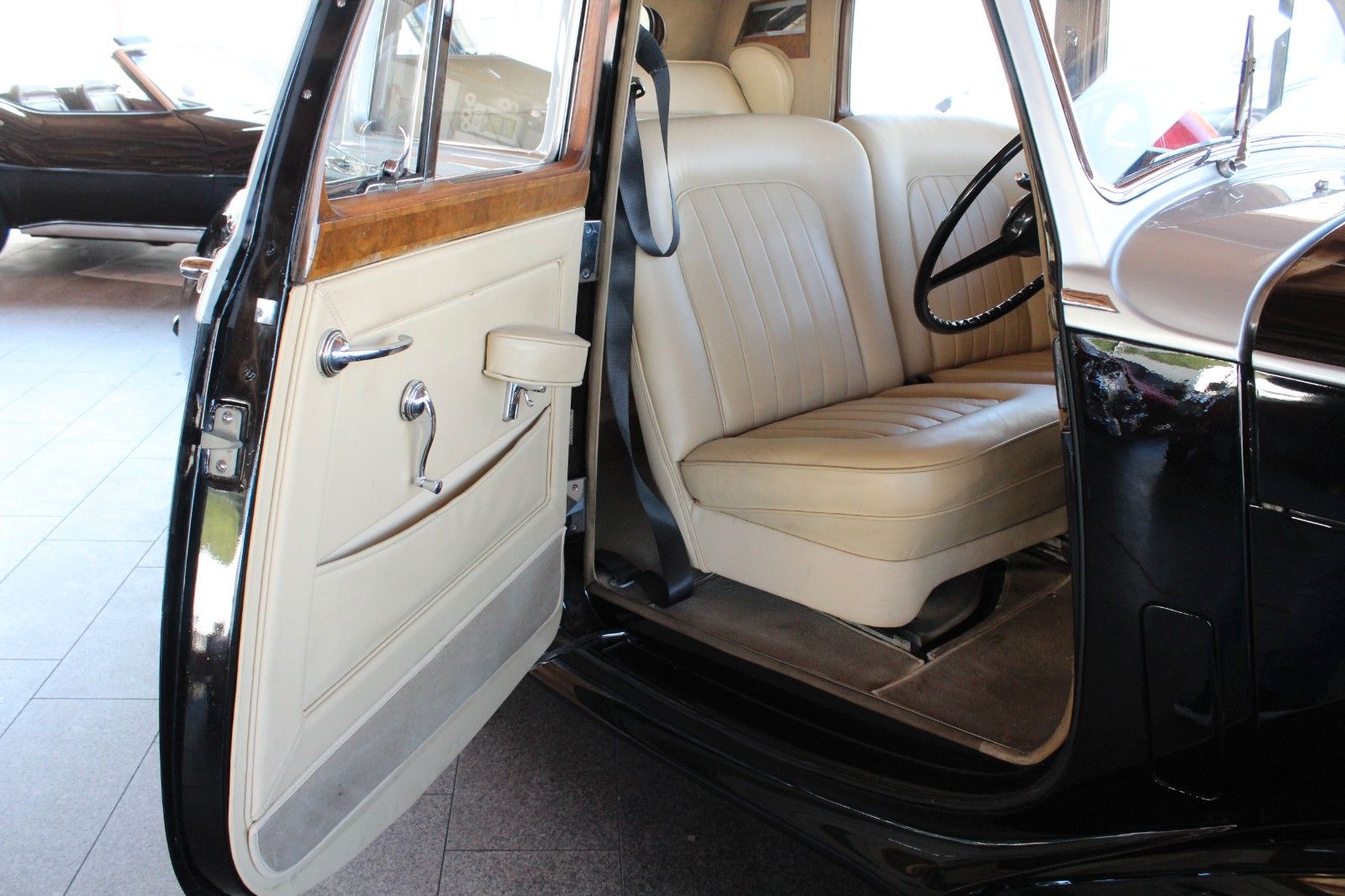 R -Typ 6-Zyl., ex Britische Botschaft New York!!