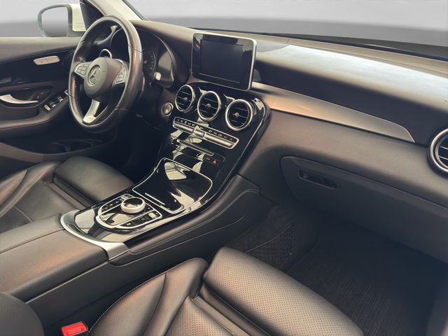 Fahrzeugabbildung Mercedes-Benz GLC 220d 4Matic+LED+Navi+Kamera+Leder