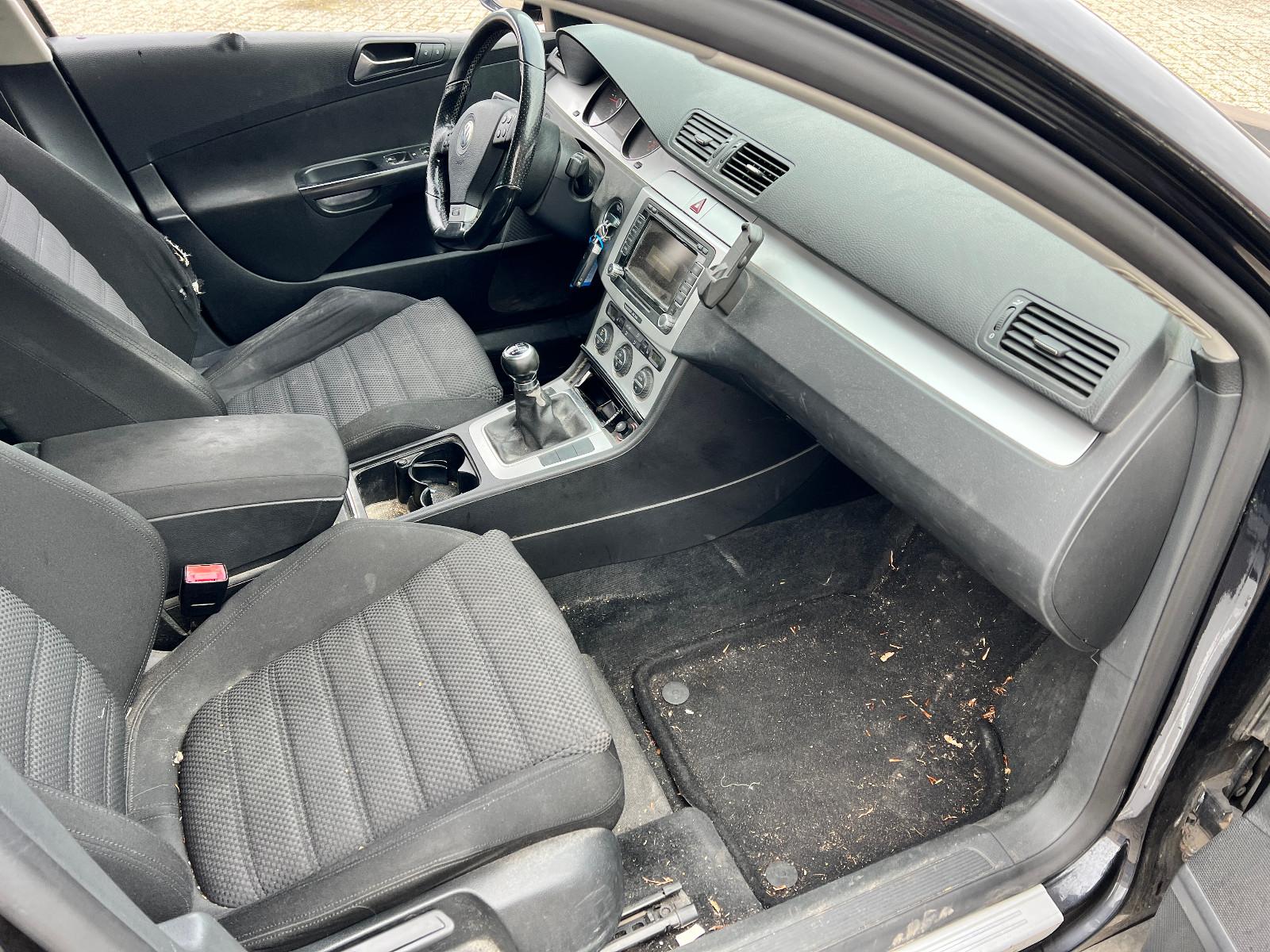 Volkswagen Passat 2008 — photo 18