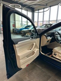 Volkswagen Highline  *4Motion*Pano*Led*Kamera*Massage*