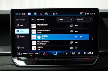 Fahrzeugverkauf 16 Volkswagen Tayron 1.5 eTSI 110 kW Life LED Kamera AHK
