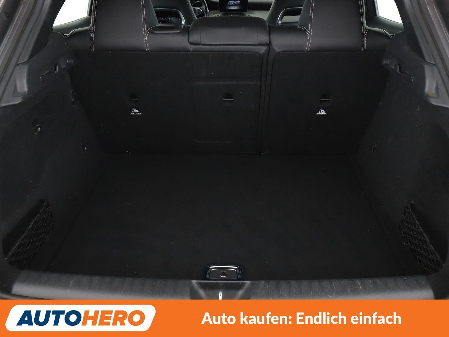 Mercedes-Benz GLA 4Matic Urban Aut.*NAVI*TEMPO*LED*CAM*, миниатюра 16