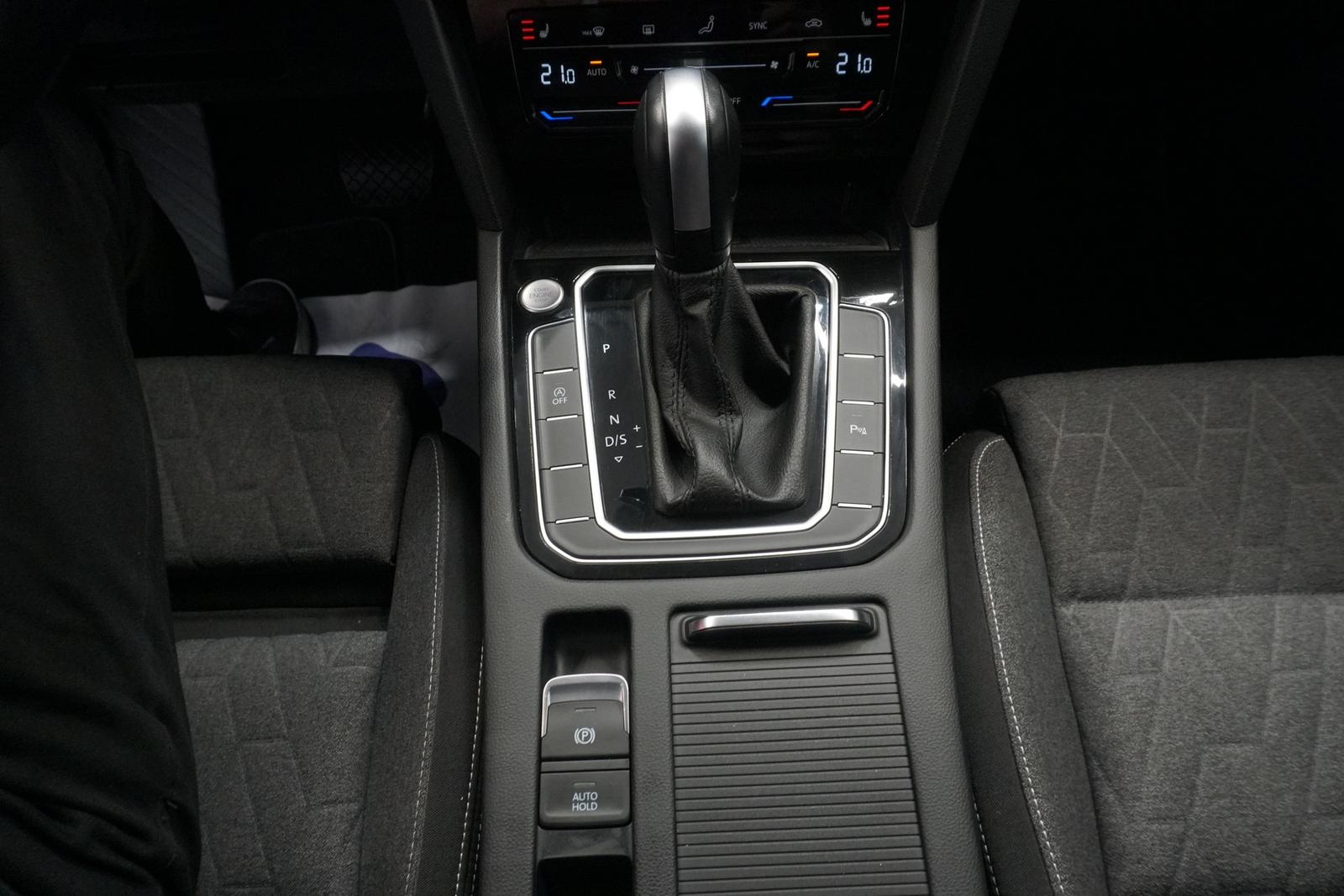 Volkswagen Passat 2.0 TDI R Line*AHK*MASSAGE*RFK*, миниатюра 18