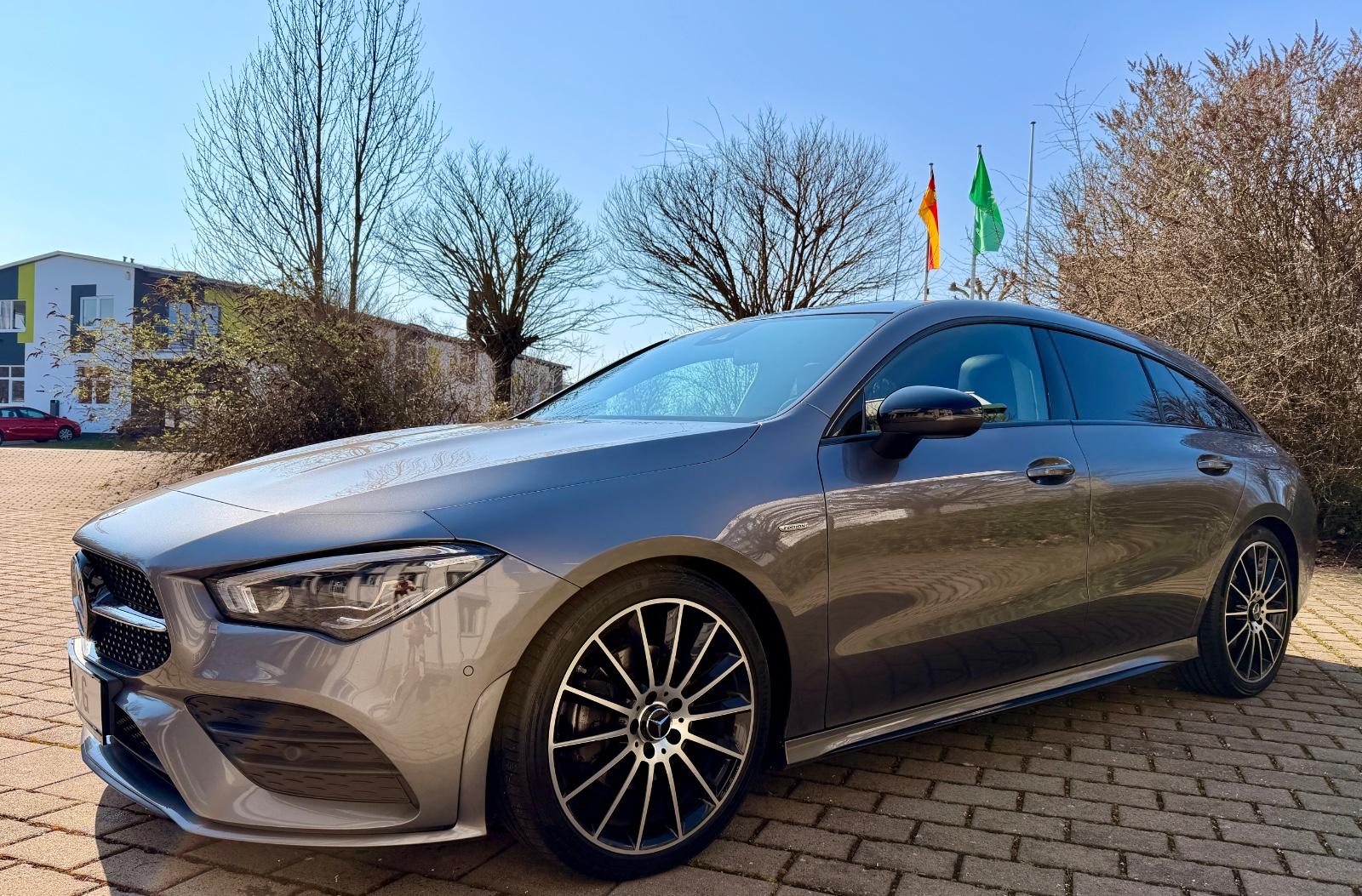 Mercedes-Benz CLA 200 SB Edition 2022 AMG Panorama Kamera 1.Ha