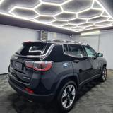 Jeep Compass Limited 4WD|AUTOM|PANO|LED|LEDER|NAVI|R- - Jeep Compass: Schwarz