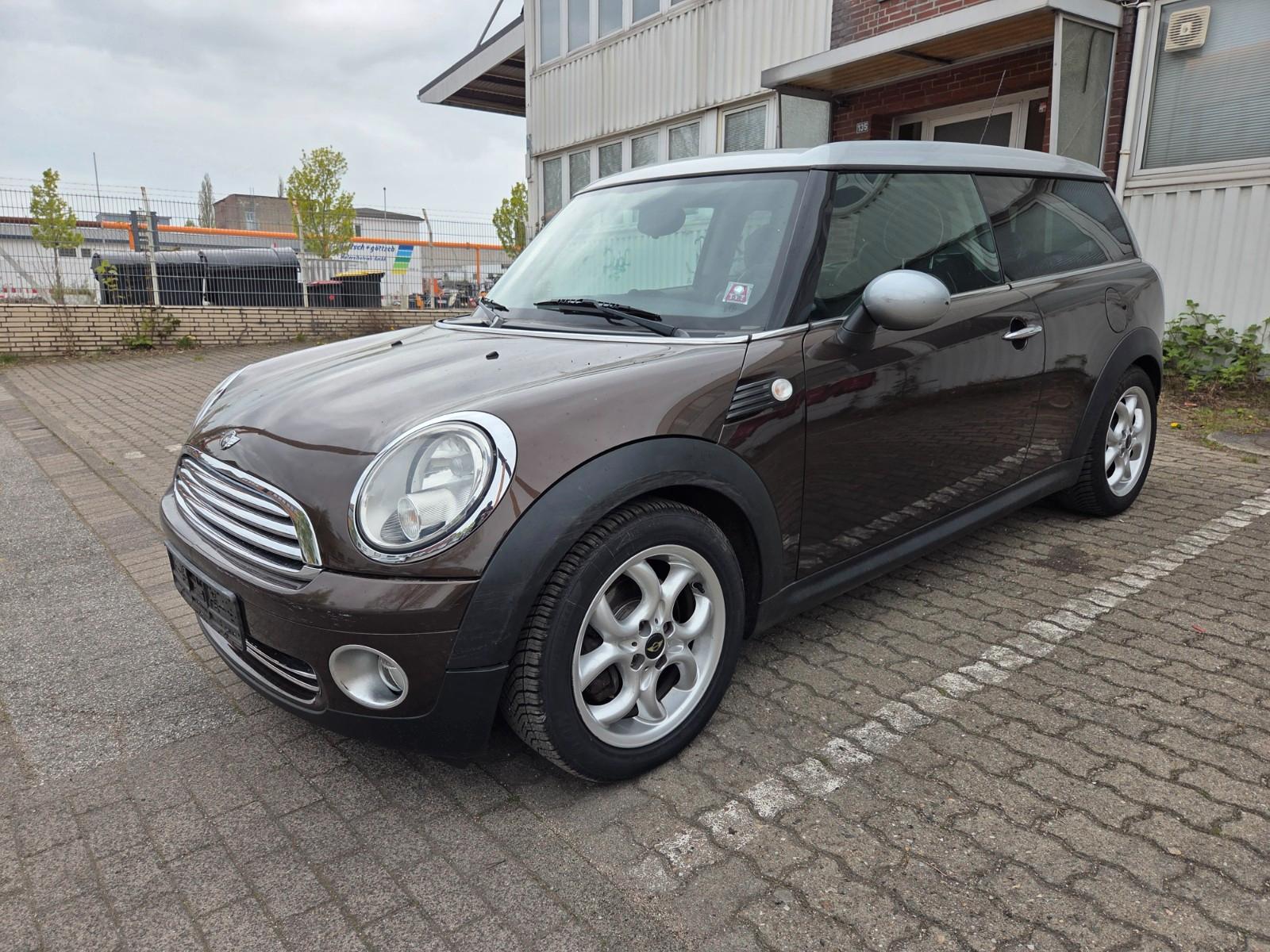 MINI Cooper Clubman