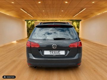Volkswagen Golf - 5