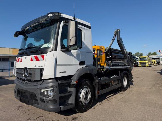 Mercedes-Benz Arocs 1840, Meiller AK 14