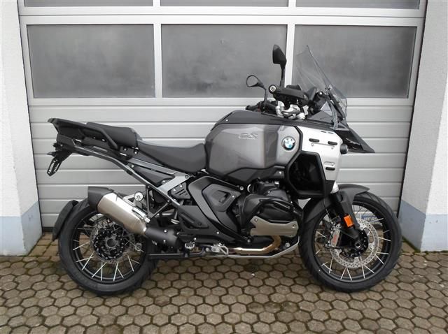 BMW R 1300 GS Adventure Triple Black