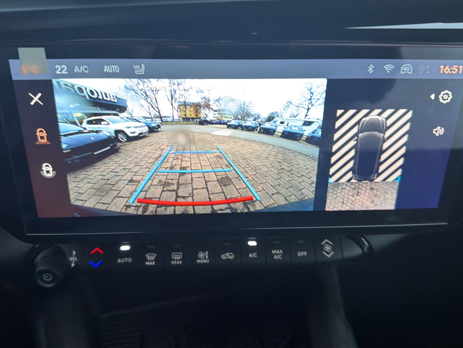 Fahrzeugabbildung Alfa Romeo Junior Ibrida 1.2 VGT 48V-Hybrid 100 kW Speciale