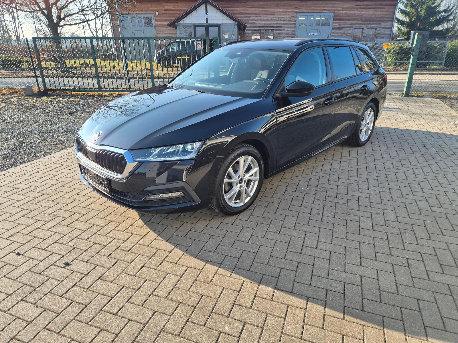 Skoda Octavia Combi Ambition, LED, Navi, PDC