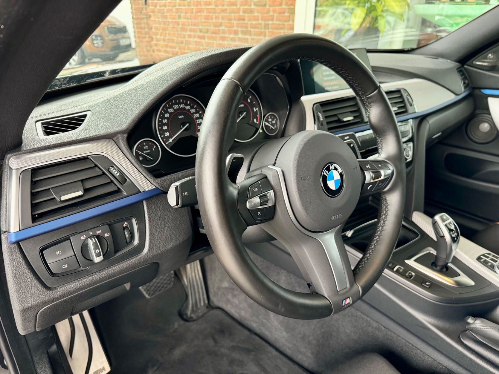 Fahrzeugabbildung BMW 420 Gran Coupé Autom. M Sport Navi/LED/ab 4,44%