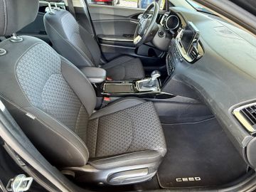 KIA cee'd Sportswagon - 7