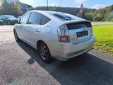 Toyota Prius Sol - Toyota Prius: Limousine