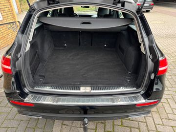 Mercedes E 200 - 6