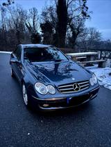 Mercedes-Benz CLK 280 AVANTGARDE Manuell Facelift Frisches Tüv - graue Mercedes-Benz CLK 280