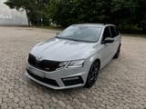 Skoda Octavia RS 2.0 TDI 4x4 DSG | TÜV 07/28 - Skoda Octavia: RS TDI Dsg