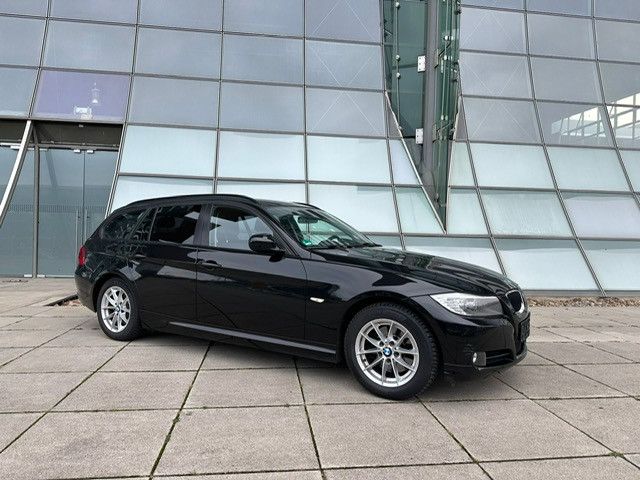 BMW 320d Touring Automatik Navi