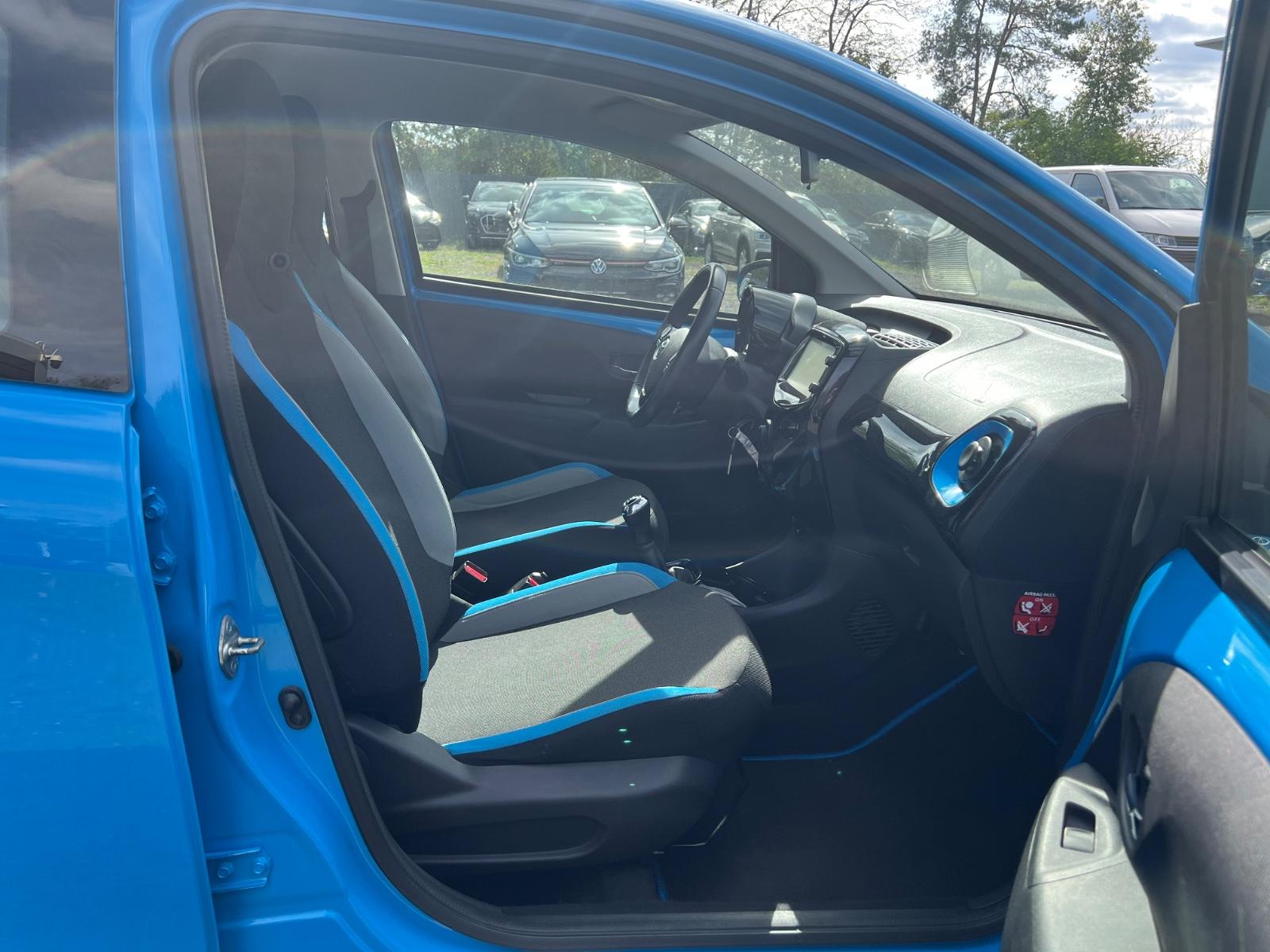 Toyota Aygo AYGO x-cite