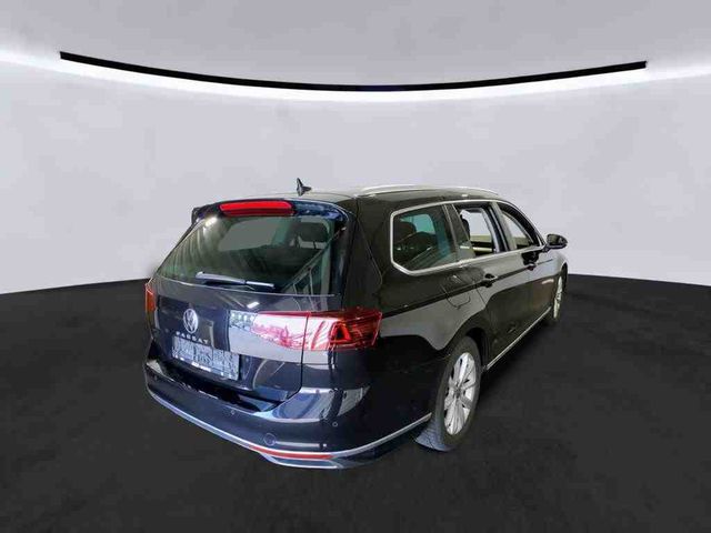 Passat Variant 2.0 TDI DSG Elegance LED+KAMERA+A