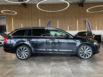 Skoda Octavia Combi L&K 4x4 *BI-XENON*NAVI*PDC*SZHZ*
