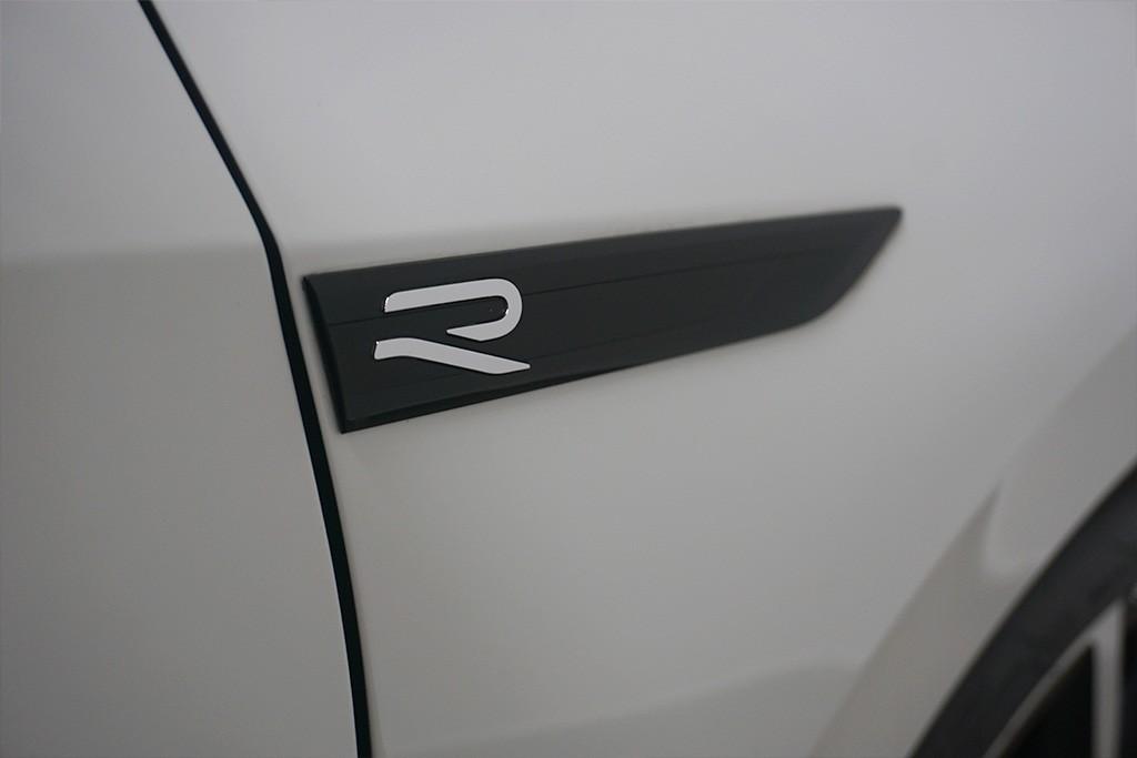 Volkswagen Golf 8 2.0TSI DSG R 4M Virtual Pano Navi, миниатюра 5