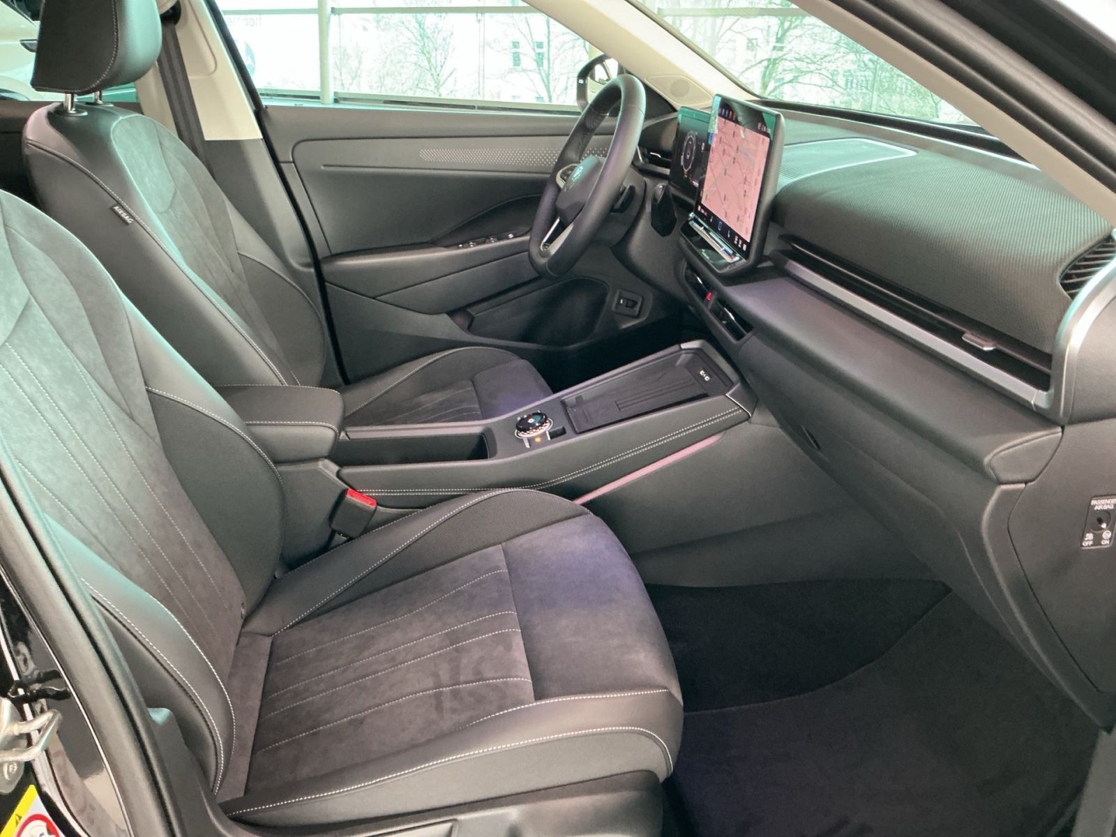 Volkswagen T-Roc - Bild 14