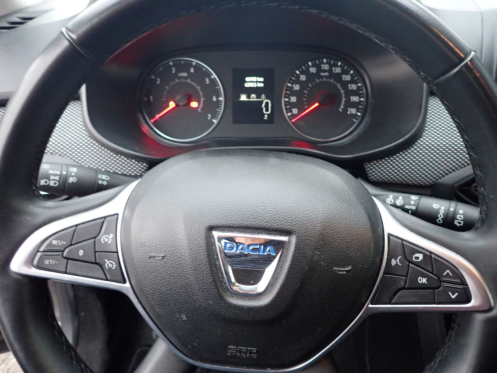 Fahrzeugabbildung Dacia Jogger Comfort TCe 100 ECO-G