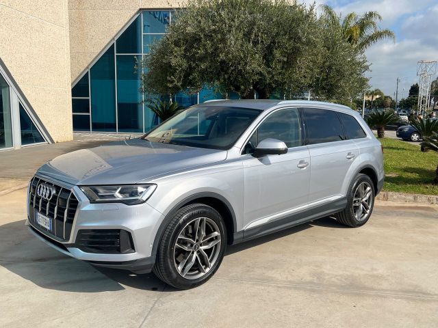 AUDI Audi Q7 50 TDI quattro tiptronic Business SUPER 