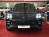 Porsche Macan TURBO*SPORT-CHRONO*PANO*CARPLAY* - Porsche Gebrauchtwagen in Karlsruhe