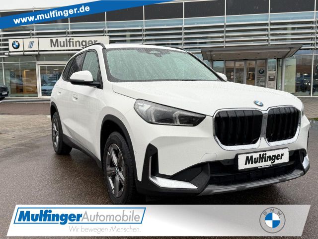 BMW X1 sDrive18i Innovation Adaptiv LED 17" AHK