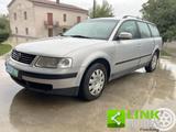 Volkswagen VOLKSWAGEN Passat 1.9 TDI cat Variant - Volkswagen Passat aus 1999: Kombi