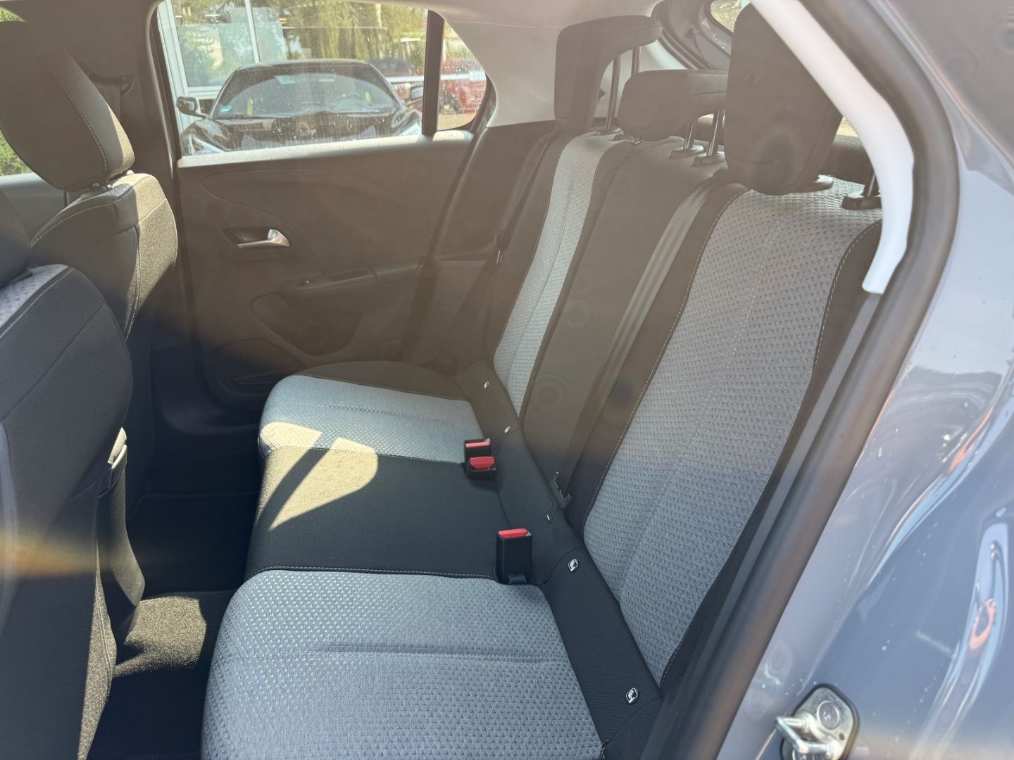Fahrzeugabbildung Opel Corsa F Edition mit SHZ+LHZ+Kamera