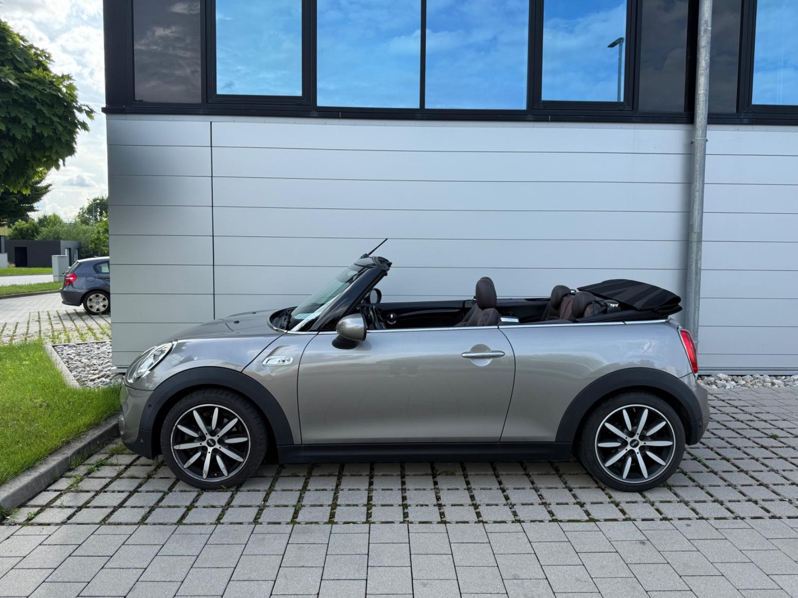 MINI Cooper S Cabrio  Leder/Navi/LED/Kamera