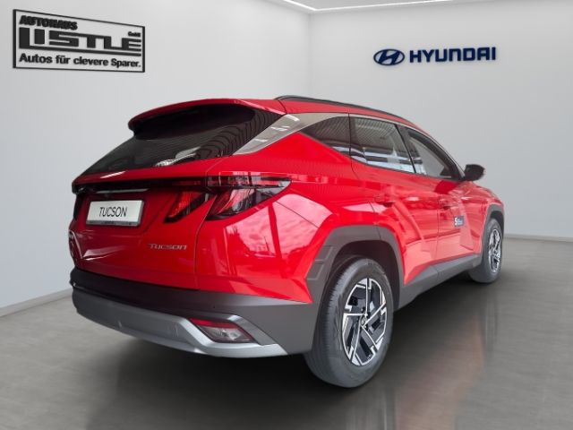 Fahrzeugabbildung Hyundai Tucson FL (MY25) (160 PS) 6-MT 2WD SELECT Navi d