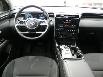 Hyundai TUCSON - 8