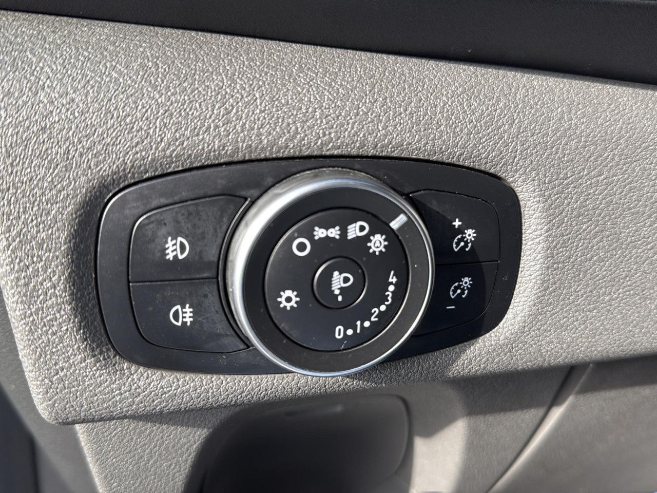 Ford Tourneo Custom - Bild 15