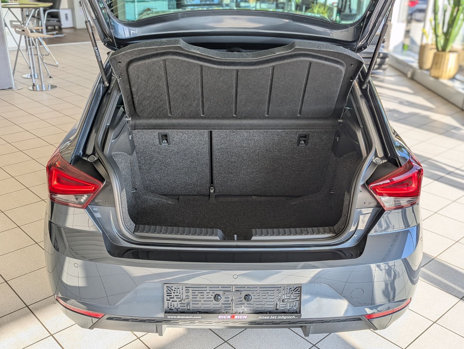 SEAT Ibiza 1.0 TSI Xcellence LED Cam Dinamica ACC - Image 16