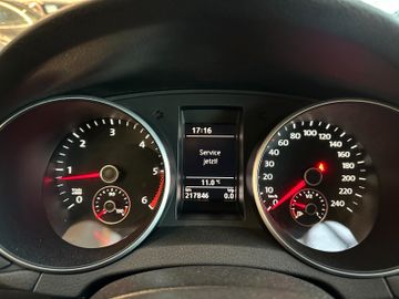 MYAUTOCENTER – Gebraucht- und Jahreswagen mit Werkstattservice in Pfaffenhofen Volkswagen Golf VI Cabriolet 1.6 TDI *XENON*LEDER*PDC*LED*